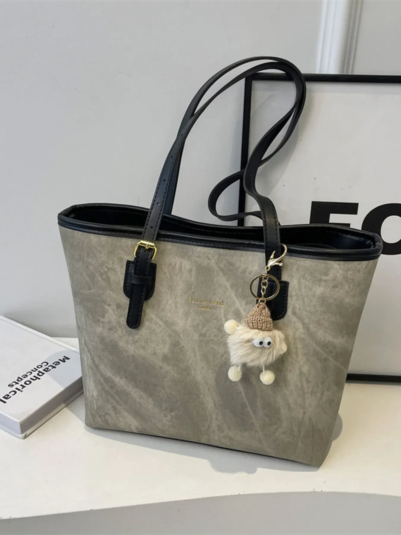Contrast Strap Tote Bag
